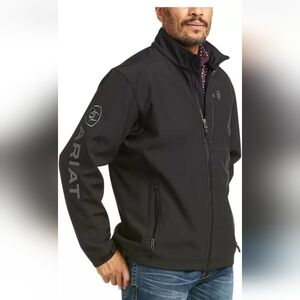 Ariat men's logo 2.0 patriot concealed carry black soft shell jacket